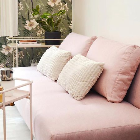 Lazy Sofa ° Apartment Hradec Králové エクステリア 写真