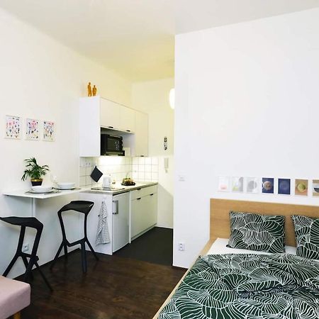 Lazy Sofa ° Apartment Hradec Králové エクステリア 写真